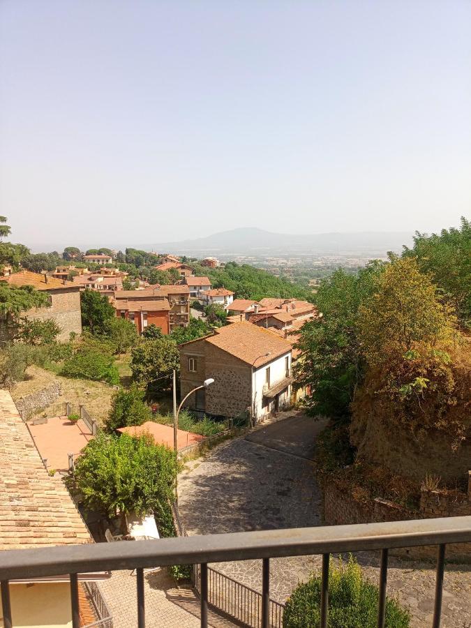 A Pochi Passi Dal Centro Di Montefiascone Apartment Exterior photo